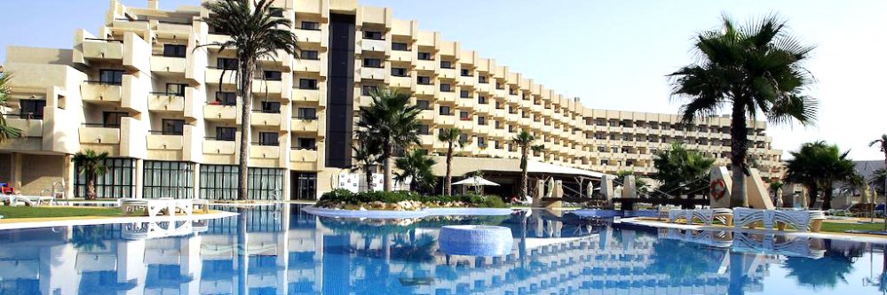 Puente de mayo y más, el la costa de Almería en hotel 4*